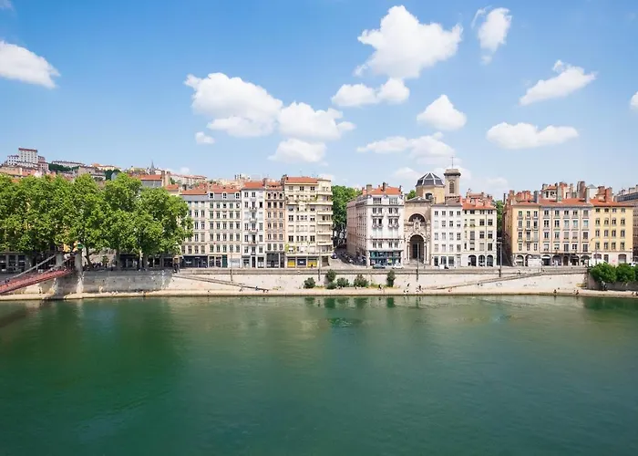 Honore Saint Paul * Lyon